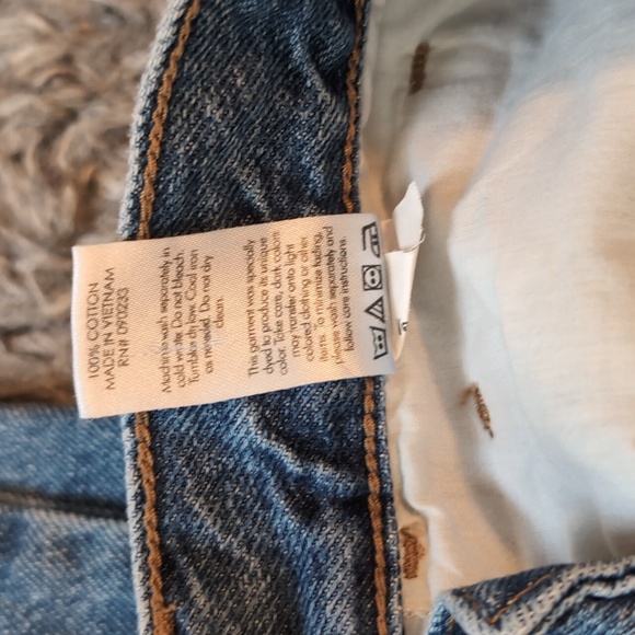 PacSun Classic Blue Denim Jeans - Picture 5 of 8